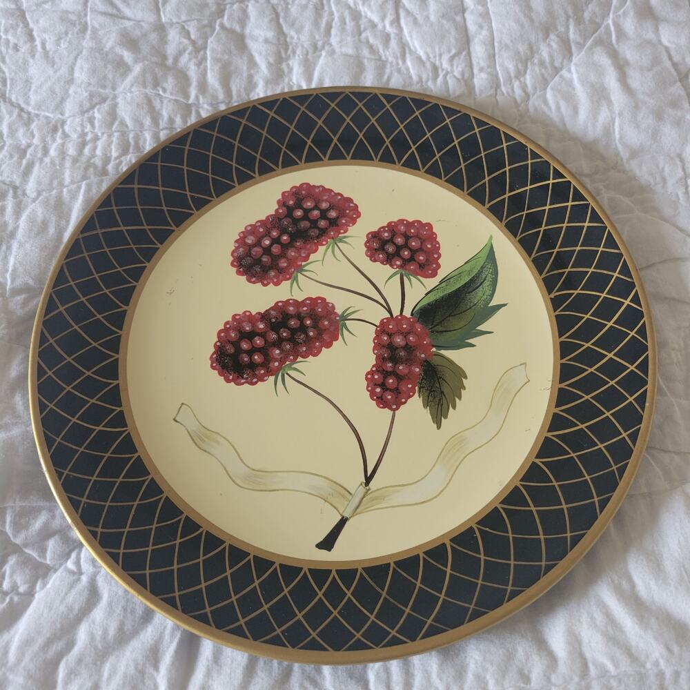 Raymond Waites Decorative Wall Plates‎ Designed for Toro Trading Co Raspberry